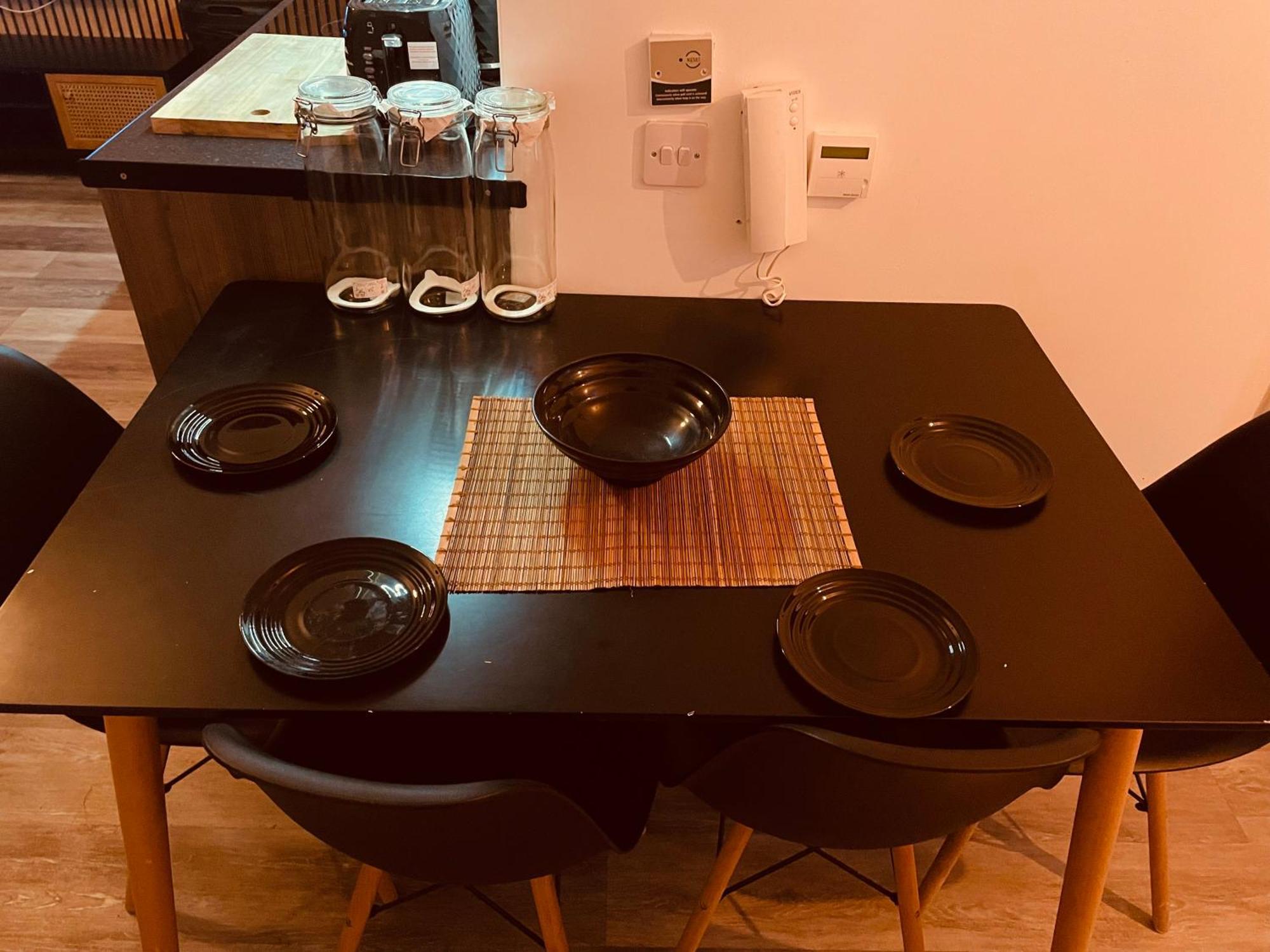 Liverpool Manhattan Apartments المظهر الخارجي الصورة